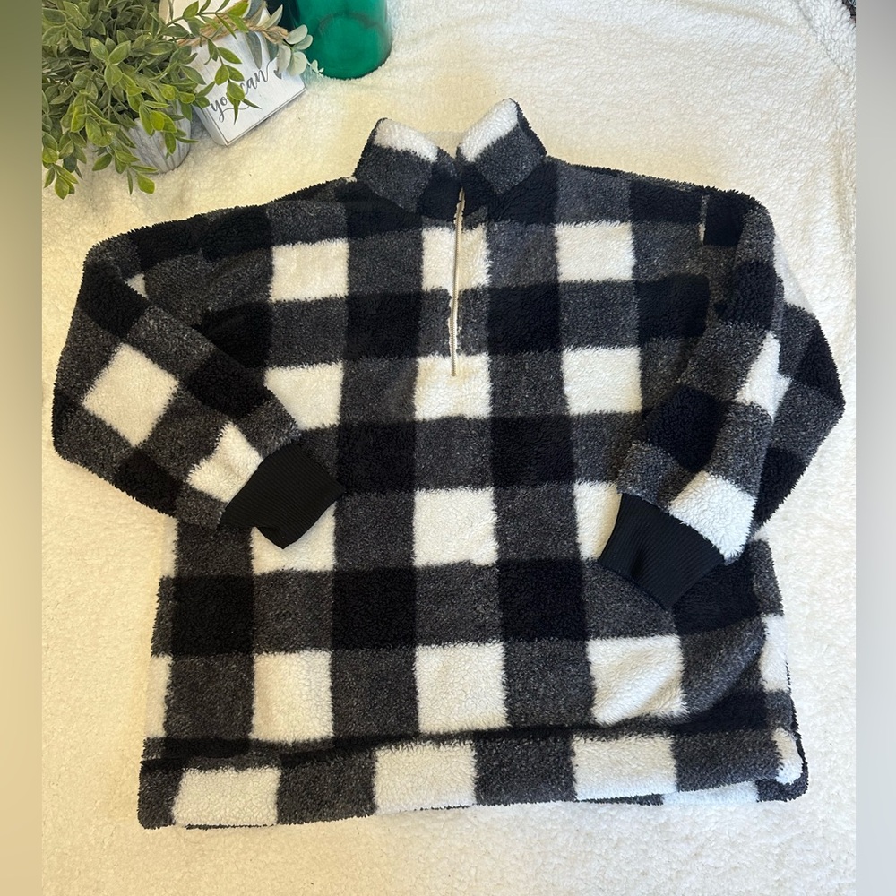 Loft 1/4 zip Sherpa sweater Size medium